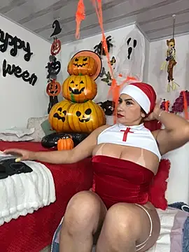 Snapshot of alexa_fiore01 chatting on 25, 10, 2025 alexa fiore01 online show from 25, 10, 2025