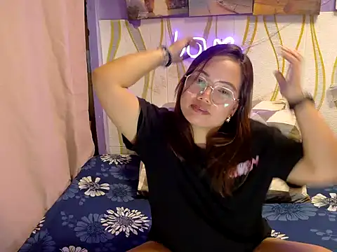 BURBERRY69 online show from 9, 2, 2026