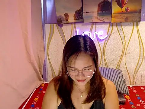 BURBERRY69 online show from 26, 2, 2026