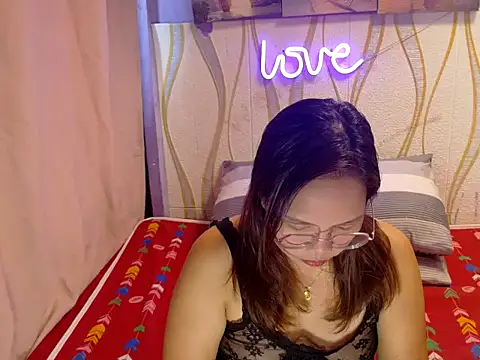 BURBERRY69 online show from 1, 3, 2026