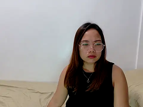 Snapshot of BURBERRY69 chatting on 22, 5, 2026 BURBERRY69 online show from 22, 5, 2026