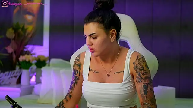 perfectt33n online show from 25, 11, 2025