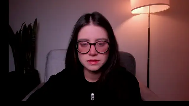 HazelKush online show from 11, 6, 2026