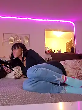 misscectito13 online show from 13, 3, 2025