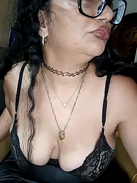PichyPrettyPussy online show from 27, 10, 2025