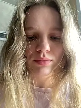 Snapshot of -MimmiLissa- chatting on 20, 7, 2026 -MimmiLissa- online show from 20, 7, 2026