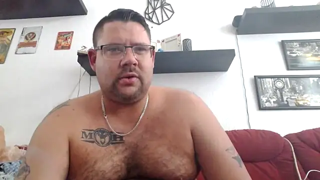 Snapshot of sexykevin17cm chatting on 9, 4, 2026 sexykevin17cm online show from 9, 4, 2026