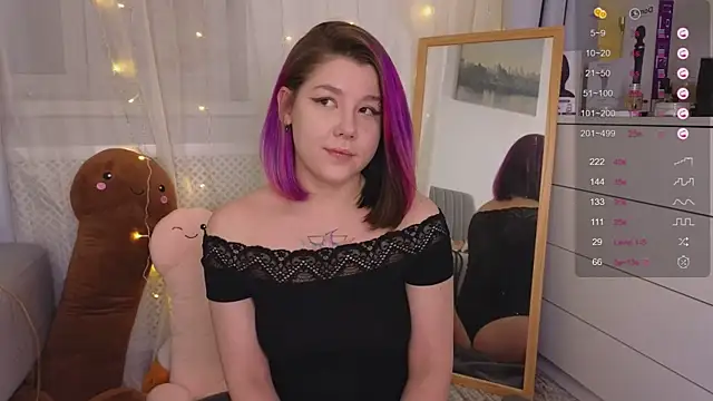 Mira Falls online show from 25, 1, 2025