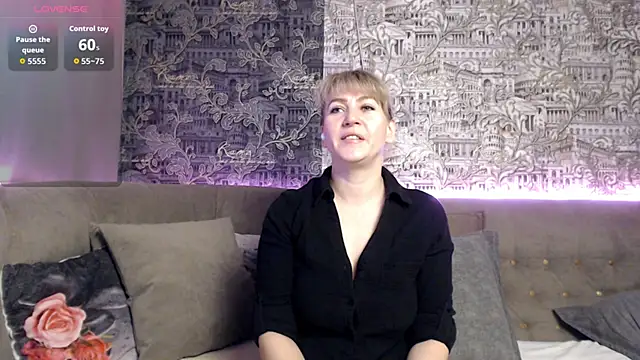 mandy foxxx online show from 22, 10, 2025