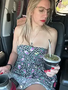 Gatitacarlita online show from 29, 12, 2024