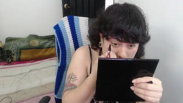 Snapshot of Smoke_trip_Alicia chatting on 8, 2, 2026 Smoke trip Alicia online show from 8, 2, 2026