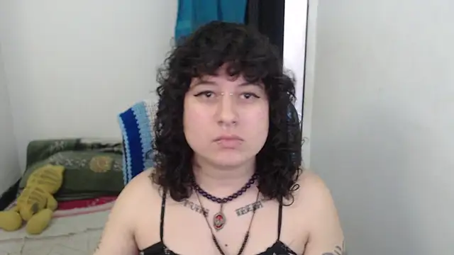 Snapshot of Smoke_trip_Alicia chatting on 15, 2, 2026 Smoke trip Alicia online show from 15, 2, 2026