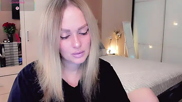 Libby Nora online show from 10, 3, 2026