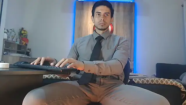 Andrew 4  online show from 13, 9, 2025