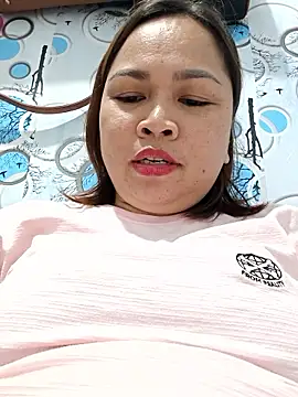 XXLorie 02 online show from 9, 1, 2026