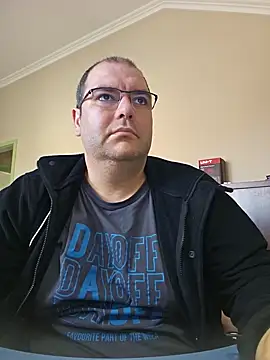 Andrew1900529 online show from 18, 3, 2025