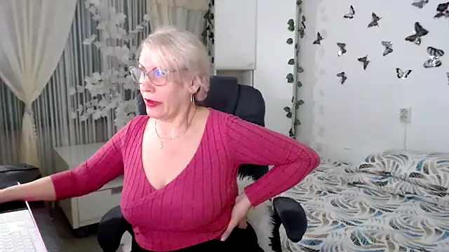 Snapshot of Ghertrude52 chatting on 28, 4, 2026 Ghertrude52 online show from 28, 4, 2026