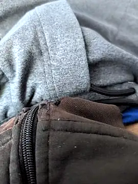 blazeyoung619 online show from 20, 3, 2025