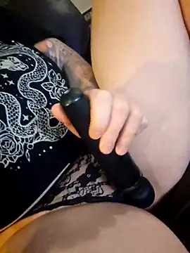 PinkTheHawk online show from 27, 3, 2026