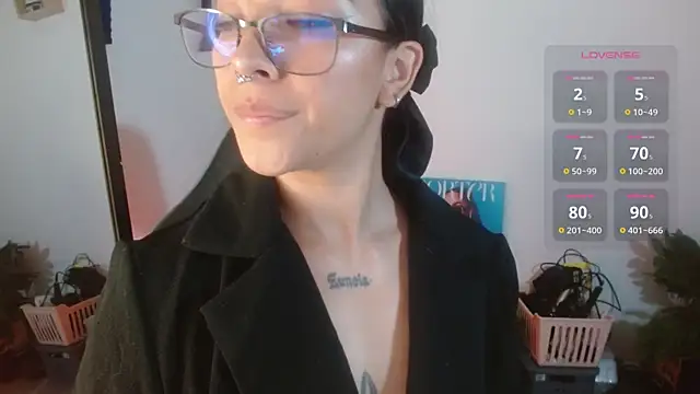 karlavittar online show from 16, 10, 2025