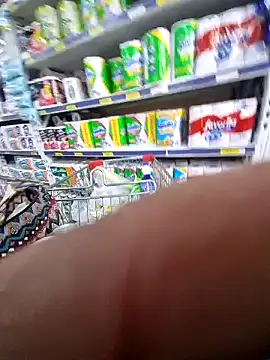 Snapshot of emma_tour chatting on 7, 1, 2025 emma tour online show from 7, 1, 2025