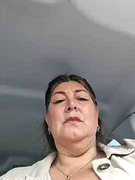 Snapshot of emma_tour chatting on 4, 2, 2025 emma tour online show from 4, 2, 2025