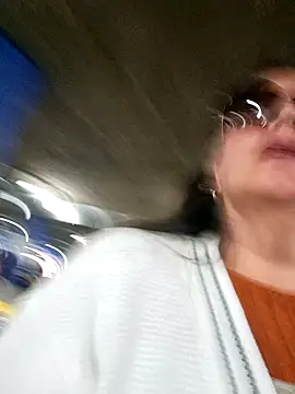 Snapshot of emma_tour chatting on 9, 2, 2025 emma tour online show from 9, 2, 2025