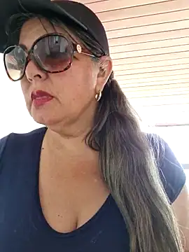 Snapshot of emma_tour chatting on 8, 3, 2025 emma tour online show from 8, 3, 2025