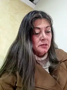 Snapshot of emma_tour chatting on 14, 3, 2025 emma tour online show from 14, 3, 2025