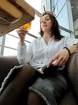 EvaXOAir online show from 3, 3, 2026