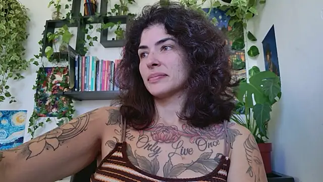 Snapshot of TaliMajesty chatting on 20, 6, 2026 TaliMajesty online show from 20, 6, 2026