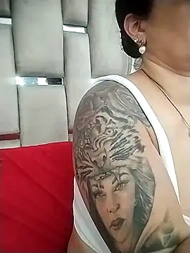 chelaqueen  online show from 4, 6, 2026