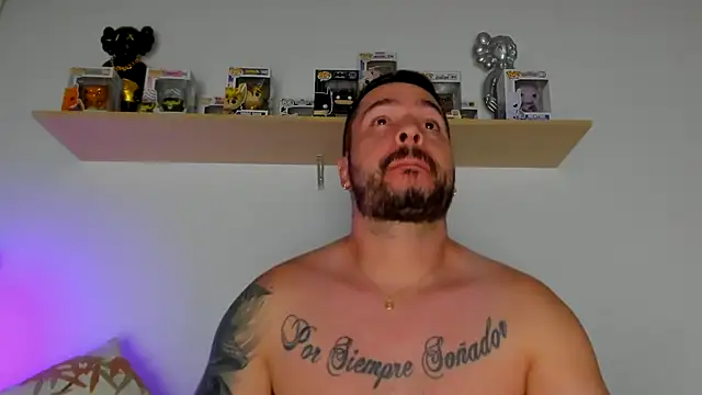 Snapshot of camilo_restrepo21 chatting on 6, 2, 2026 camilo restrepo21 online show from 6, 2, 2026