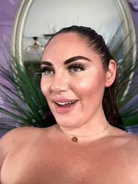 lovely beast online show from 29, 4, 2026