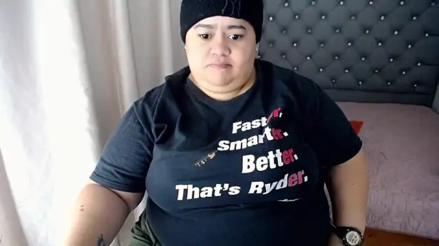 hotlesby4uxxx online show from 19, 12, 2024