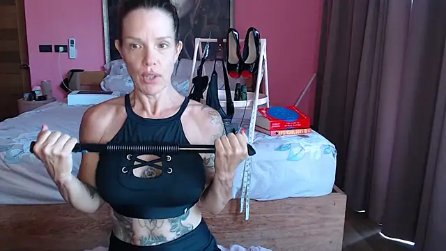 mommyselenafit  online show from 22, 9, 2025