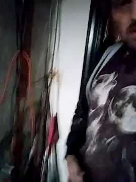 Snapshot of N8daMac chatting on 1, 12, 2025 N8daMac online show from 1, 12, 2025