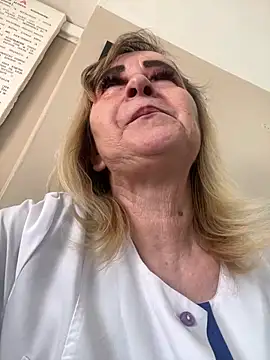 Irina2909xh online show from 20, 3, 2025