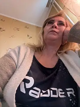 Irina2909xh online show from 11, 10, 2025