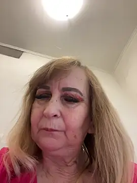 Irina2909xh online show from 5, 3, 2026