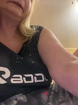 Irina2909xh online show from 25, 5, 2026