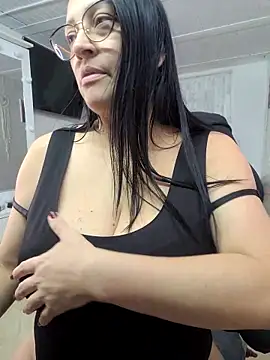 Ameliarizo online show from 6, 1, 2026