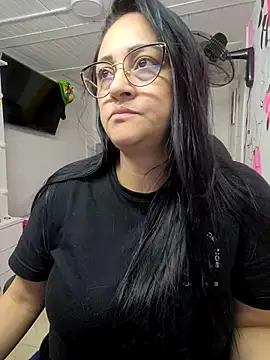 Ameliarizo online show from 18, 4, 2026