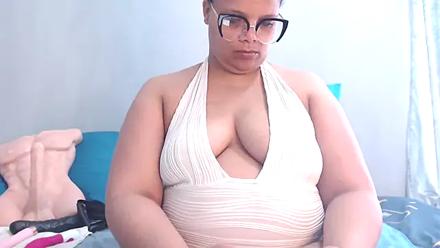 Lustfuleyez online show from 27, 11, 2025