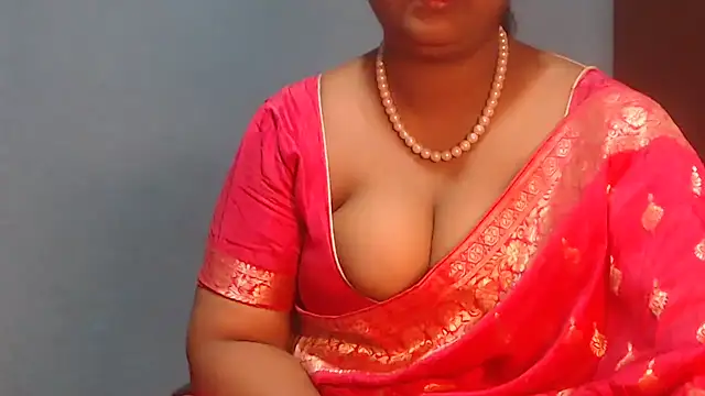 Snapshot of naughtyboobs38dd chatting on 13, 4, 2026 naughtyboobs38dd online show from 13, 4, 2026