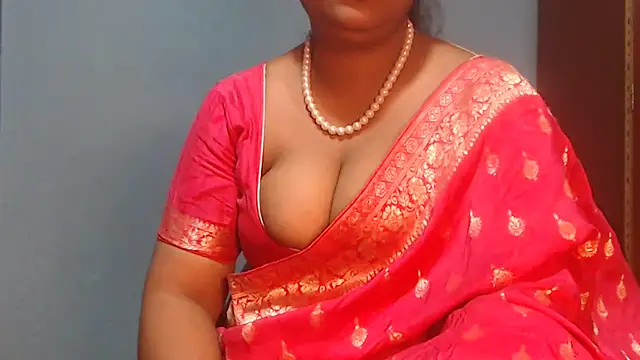 Snapshot of naughtyboobs38dd chatting on 19, 4, 2026 naughtyboobs38dd online show from 19, 4, 2026