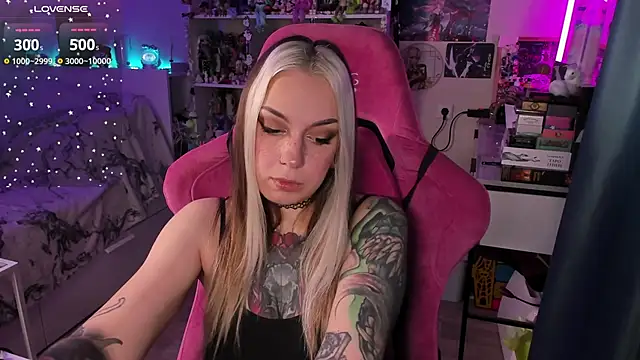 ChloeKohaku online show from 19, 12, 2025