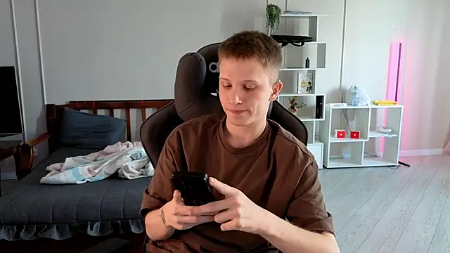 arlekincrop online show from 26, 9, 2025