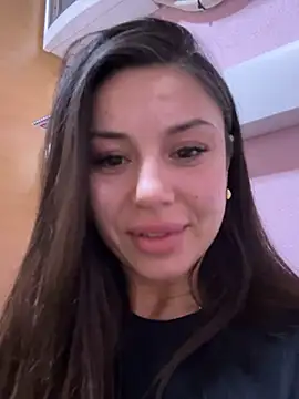 Snapshot of AmiraRosse chatting on 28, 2, 2025 AmiraRosse online show from 28, 2, 2025