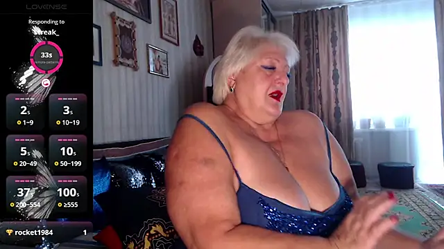 Snapshot of Jane_Lewis chatting on 22, 10, 2025 Jane Lewis online show from 22, 10, 2025